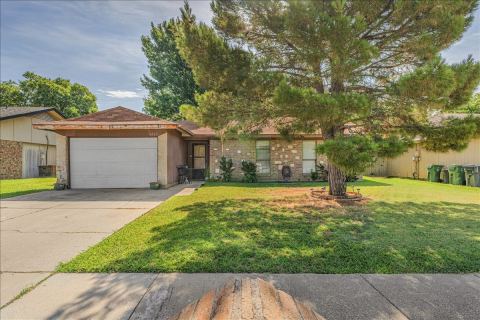 3423 Hickory Hill Drive, Arlington