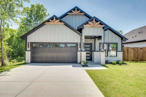 312 Matthew Street, Hillsboro