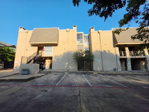 4044 Buena Vista Street 214, Dallas