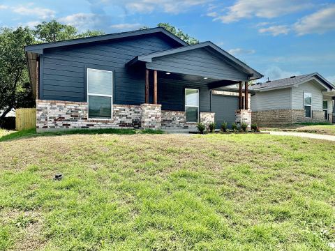 2384 Miller Street, Denison