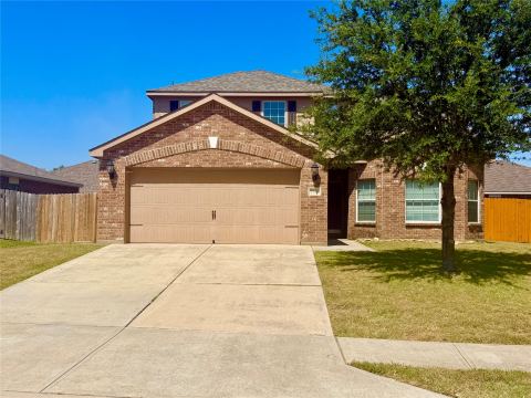 1105 First Street, Sanger