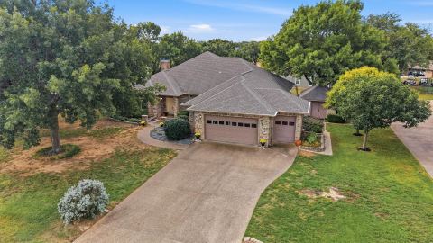 107 Navajo Trail, Lake Kiowa