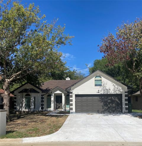 921 Meadowdale Road, Arlington