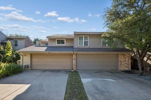 2958 Country Place Circle