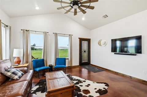 435 County Road 4875, Celeste, TX 75423 — photo 3