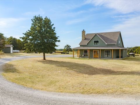 474 Legacy Lane, Bowie, TX 76230 — photo 3