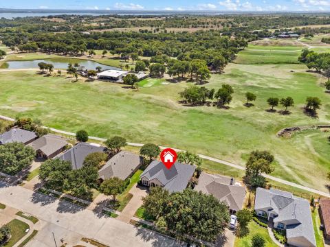 10701 Whitestone Ranch Road, Benbrook, TX 76126 — photo 2
