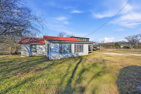 604 S Spears Street, Alvarado