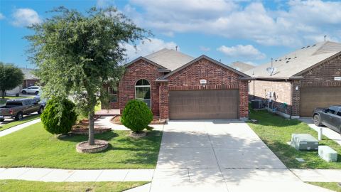 1801 Potrillo Lane, Fort Worth