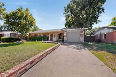 2520 Hillsboro Avenue, Dallas