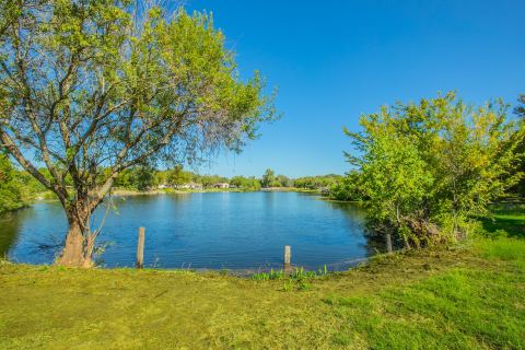 118 Spring Lake Drive, Lacy Lakeview, TX 76705 — photo 2