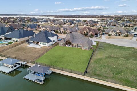 5925 Thurmond Sail Court, Fort Worth