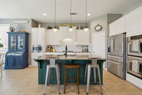 1000 Fenwick Lane, Forney