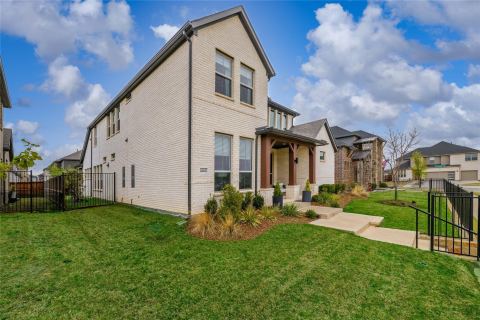 2262 Poppyvine Road, Frisco