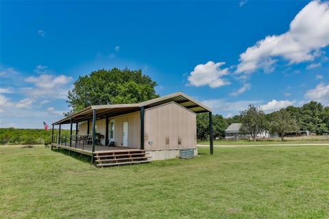 574 County Road 134, Gainesville, TX 76240 — photo 2
