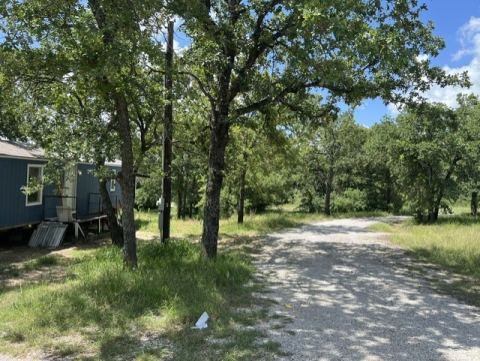 198 cigmo Court, Springtown, TX 76082 — photo 2