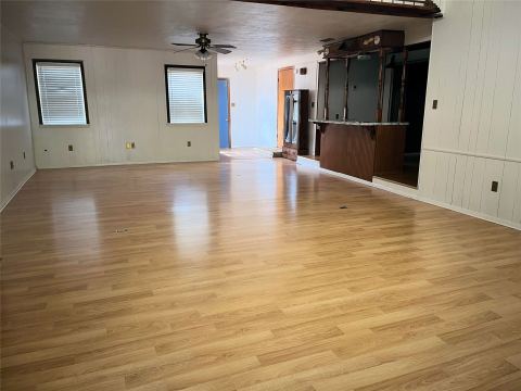 209 Mission Street, Glen Rose, TX 76043 — photo 3