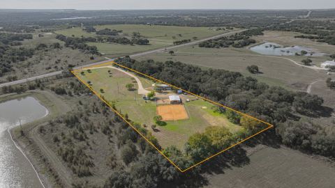 16515 N US Highway 281, Hico