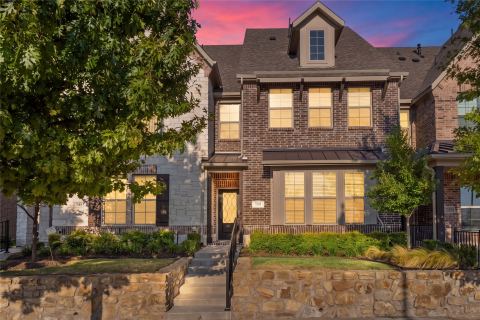 7849 Sunset Boulevard, Rowlett