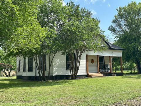 506 NE 3rd Street, Hubbard, TX 76648 — photo 2