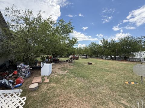 1716 SW 6th Avenue, Mineral Wells, TX 76067 — photo 2