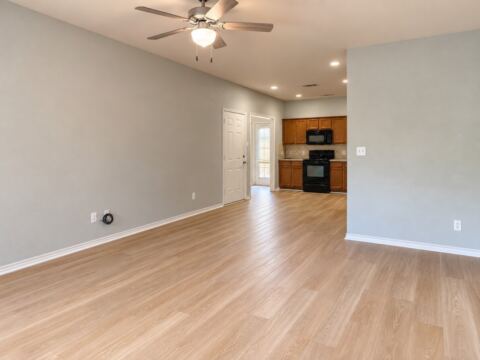 280 Woodgrove Drive, Little Elm, TX 75068 — photo 3