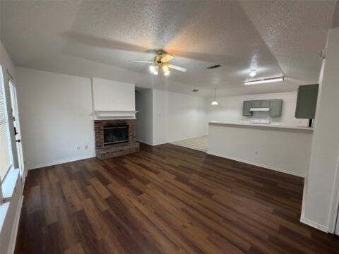 6856 Foxboro Court, Fort Worth