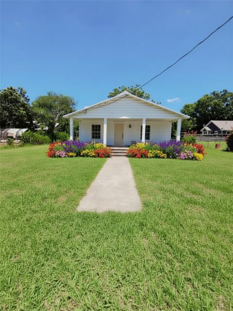 404 N Hill Street, Itasca