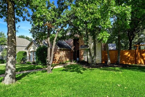 112 W El Paseo Street, Denton
