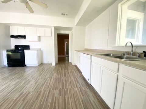 106 W Decatur Street, Ennis, TX 75119 — photo 3