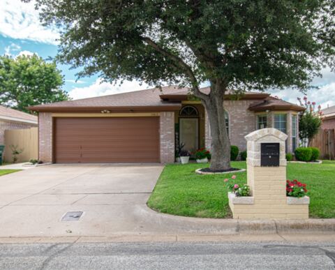 1363 Yorkshire Street 2, Fort Worth