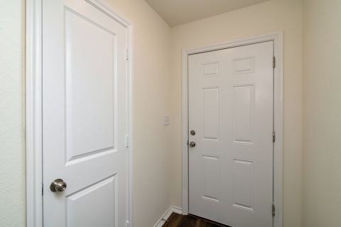201 S May Street 1, Whitewright, TX 75491 — photo 3