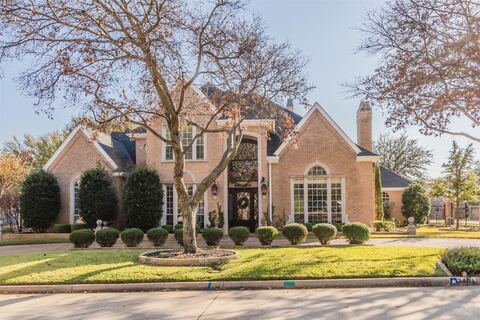 3401 Queensbury Way E, Colleyville