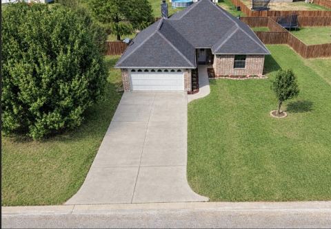 215 Ashley Street, Alvord