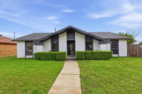 3304 Bellingham Court, Dallas