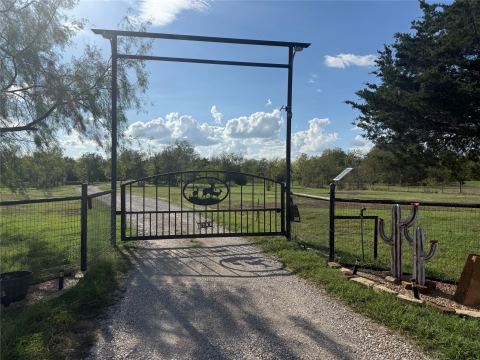 7600 Fm 660, Ennis, TX 75119 — photo 2