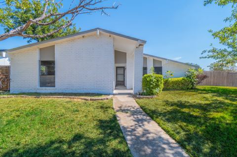 4312 Woodbluff Drive