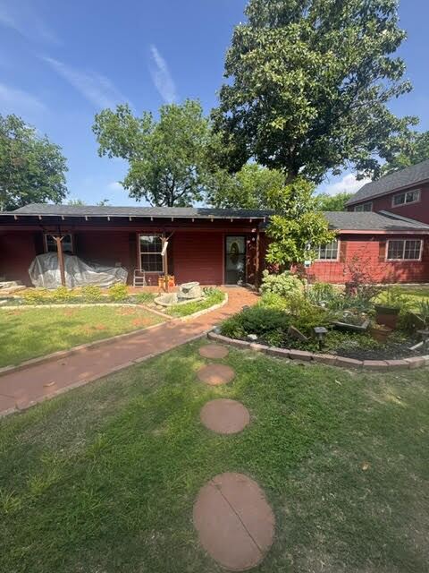 9619 Santa Monica Drive, Fort Worth