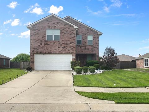 213 Long Prairie Drive, Forney