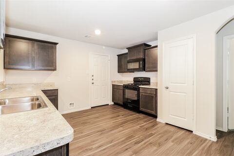432 Woodhouse Way, Everman