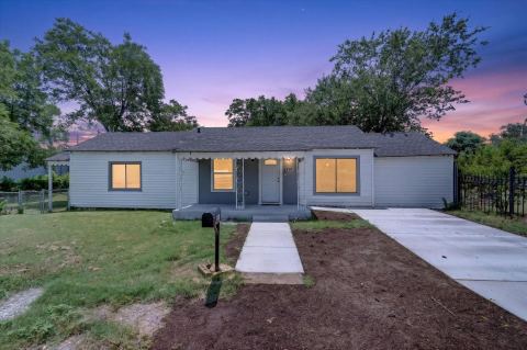 5301 Scoggins Street, Sansom Park, TX 76114 — photo 2