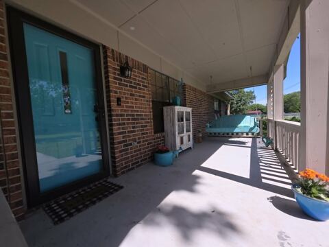 900 S 8th Avenue, Teague, TX 75860 — photo 3
