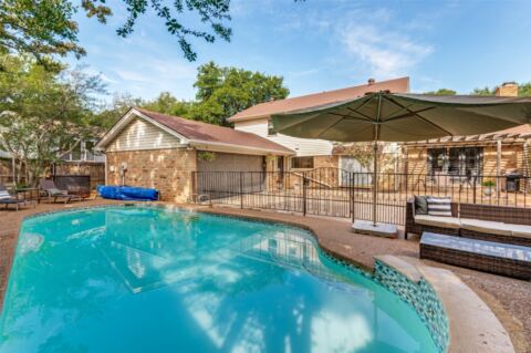 1814 Foxwood Court, Arlington, TX 76012 — photo 3