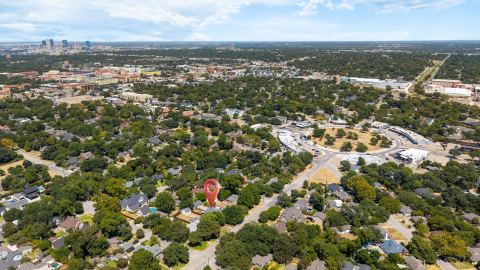 3208 W Biddison Street, Fort Worth, TX 76109 — photo 2