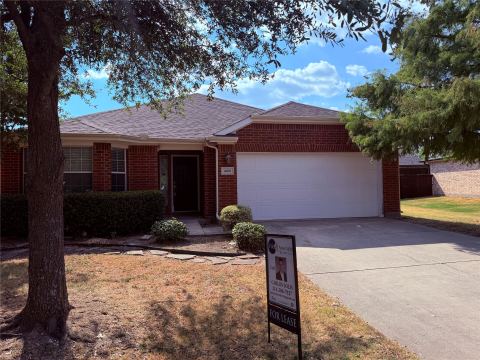 4401 Willow Wood Road, Melissa