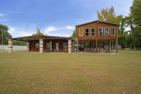 5989 State Highway 31 E, Murchison