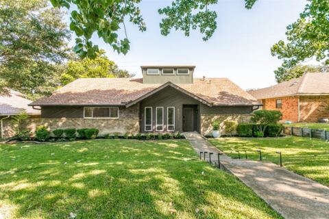 8031 Moss Meadows Drive, Dallas