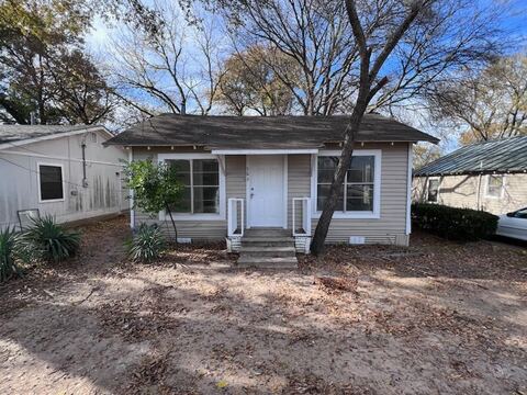 504 Lamar Street, Sulphur Springs, TX 75482 — photo 2