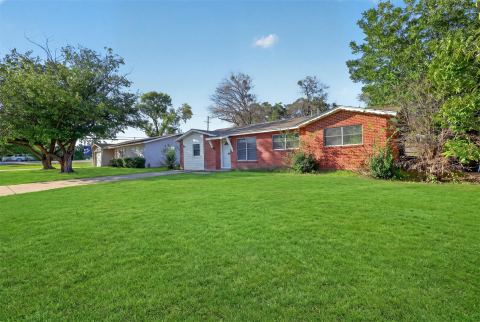 1005 Altamont Drive, Fort Worth