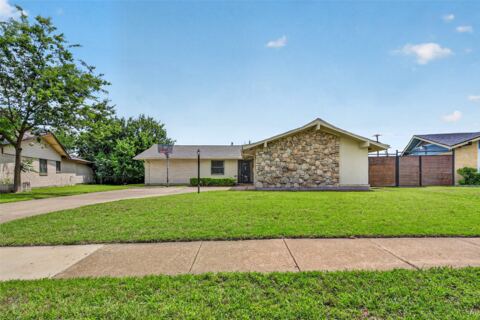 1744 Gross Road, Dallas